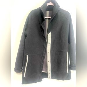 Lululemon cardigan (Yin To My Yang) size:large